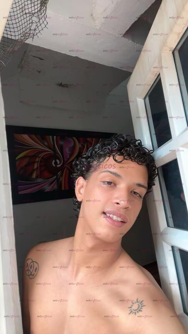 FOTOS DE JOVEN DISCRETO,COMPLACIENTE DE BUENA VERGA DISPONIBLE Y EXCLUSIVO BIEN ARRECHO