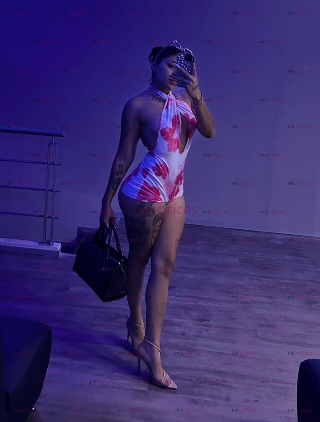 FOTOS DE HERMOSA JOVENCITA APRETADITA, CON UN CULO BUENO