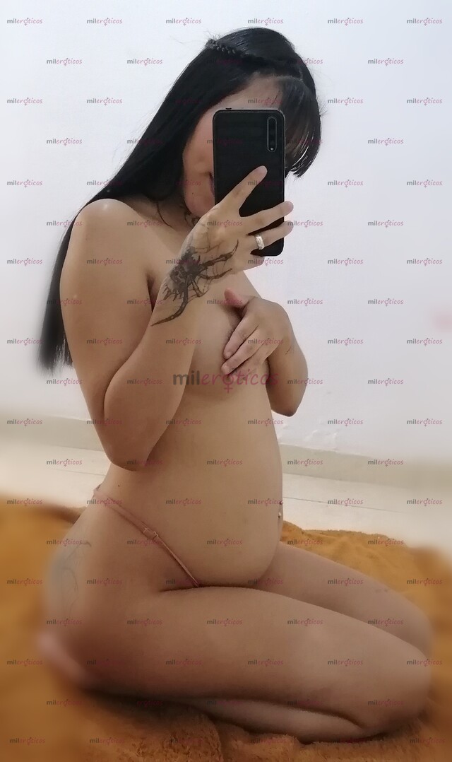 FOTOS DE EMBARAZADITA ARRECHA Y ESTRECHITA DISPUESTA A COMPLACERTE COMO NOVIA