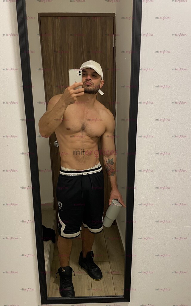 FOTOS DE EXTRANJERO DOTADO PARA DAMAS TRÍOS ORGIAS PAREJAS ETC