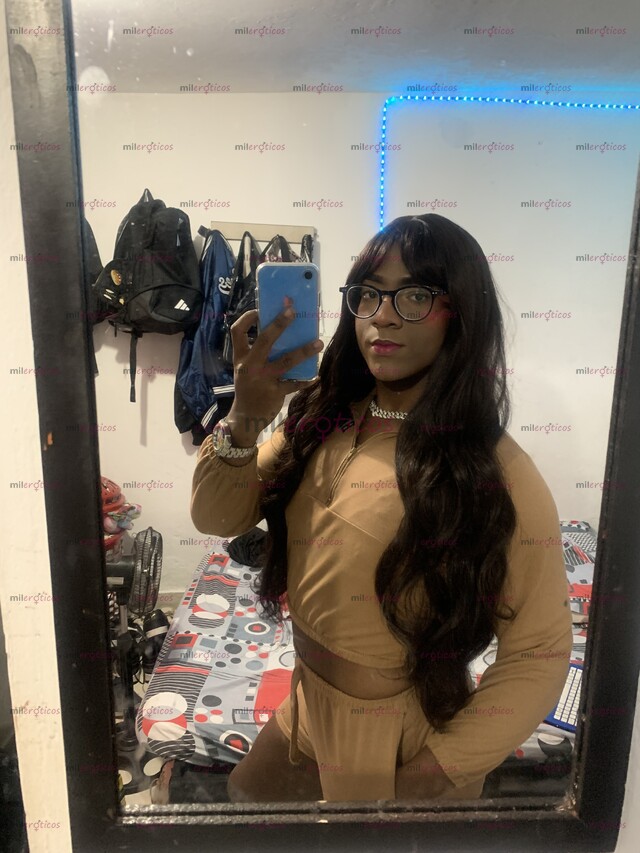 FOTOS DE PERRITA LECHERA CON SITIO DISPONIBLE 24 7 MIRA MIS VIDEOS ABAJO