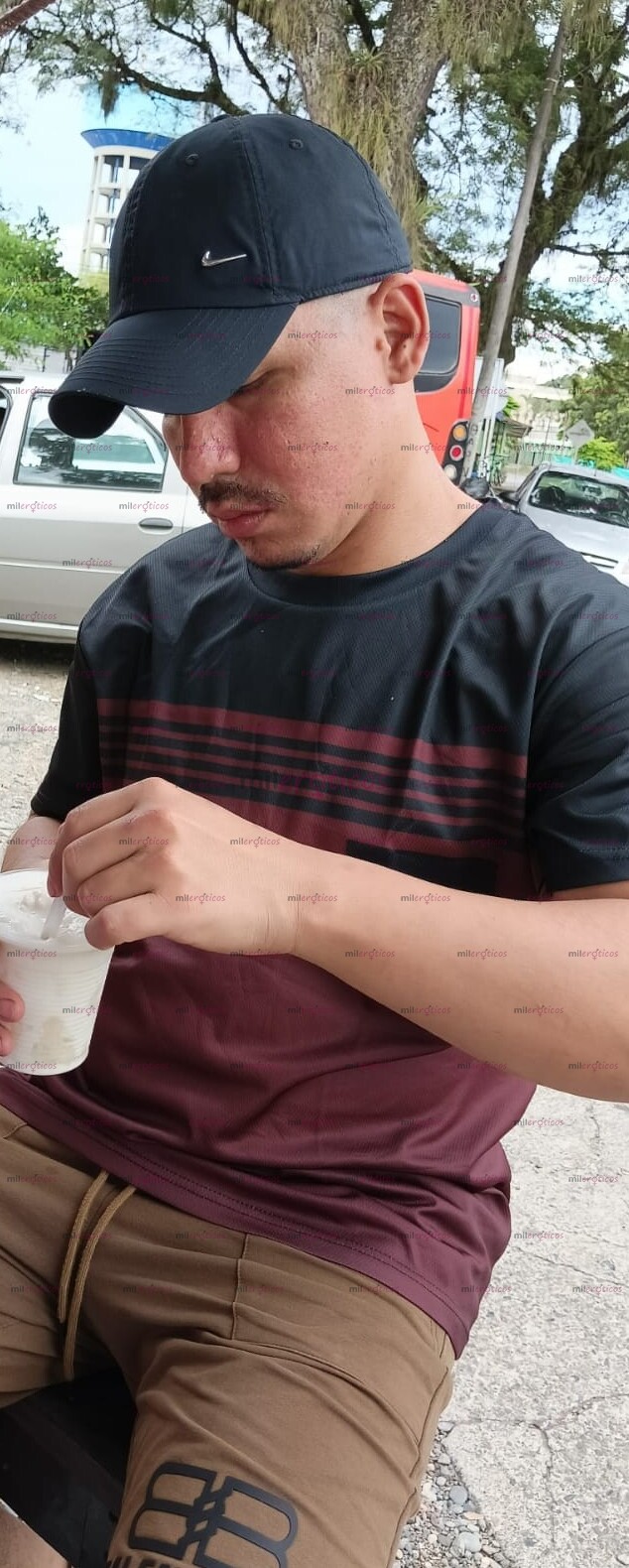 FOTOS DE HOLA AMOR LINDO POLLITO DISPUESTO A TODO0