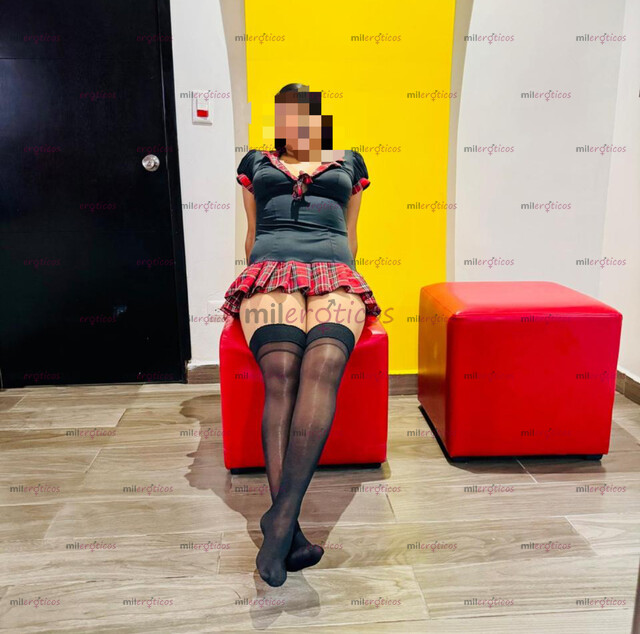 FOTOS DE HOLA MI AMOR SOY DANNA BONITA CHICA UNIVERSITARIA CACHONDA