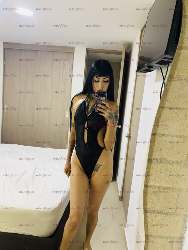 FOTOS DE LAURA ÚLTIMO DÍA EN LA CIUDAD PROMOCIÓN 100