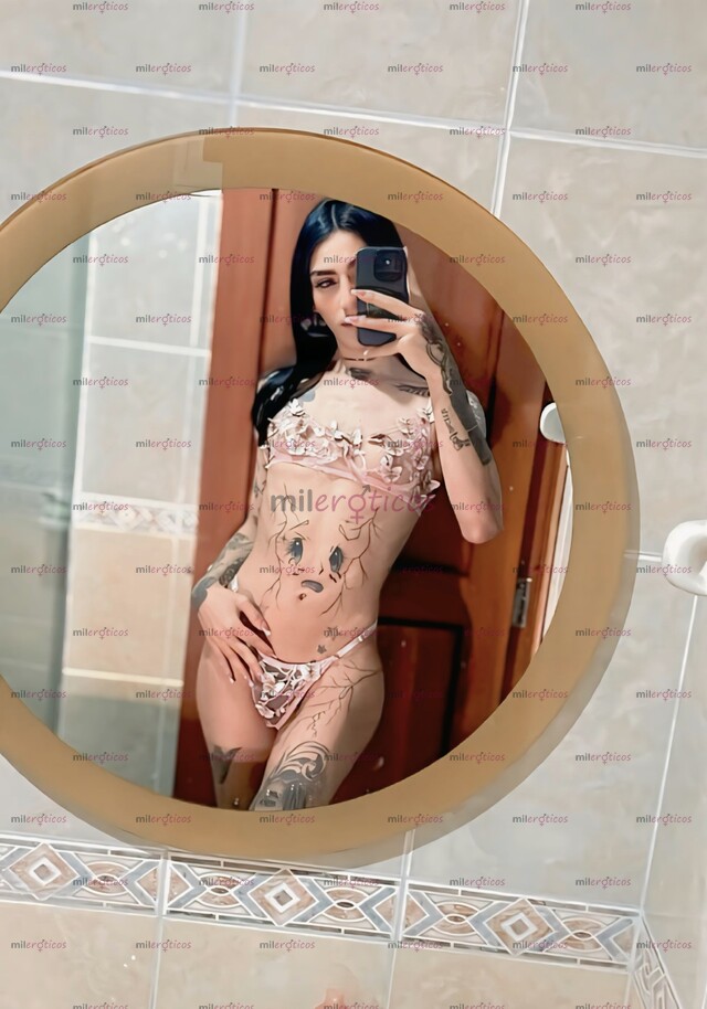 FOTOS DE VALENTINA, UNA CHICA TRANS DE PERSONALIDAD DULCE, SEGURA Y REAL
