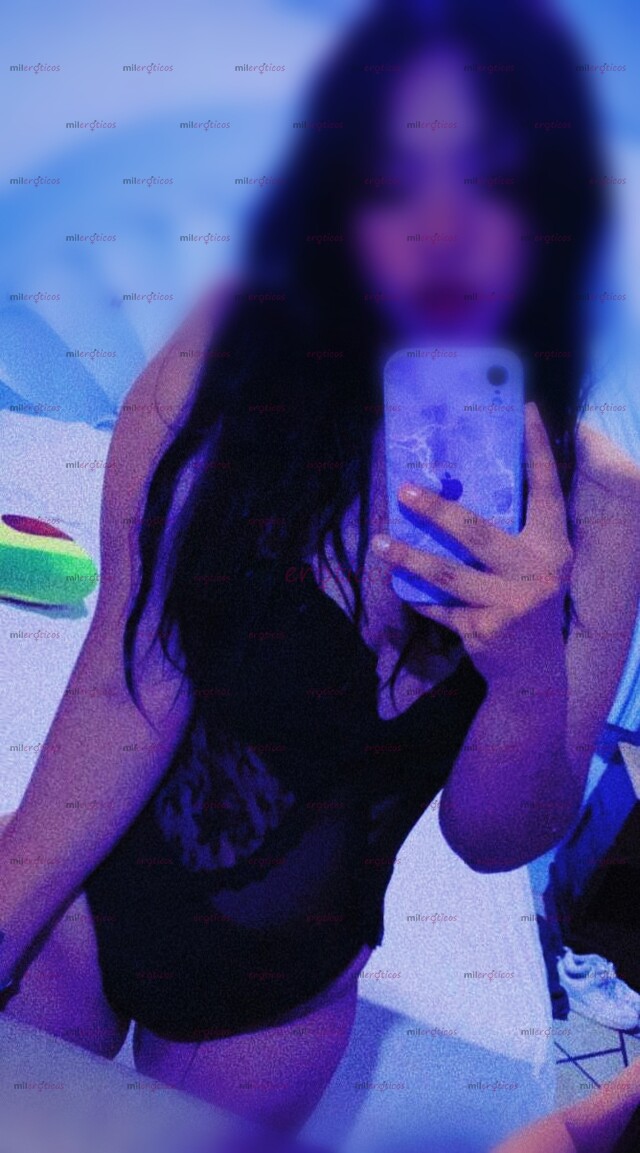 FOTOS DE KRISTAL BUENA BUBI BUENA NALGA DAME RICO PAPI CONTRA EL MURO EN EL JACUZZI