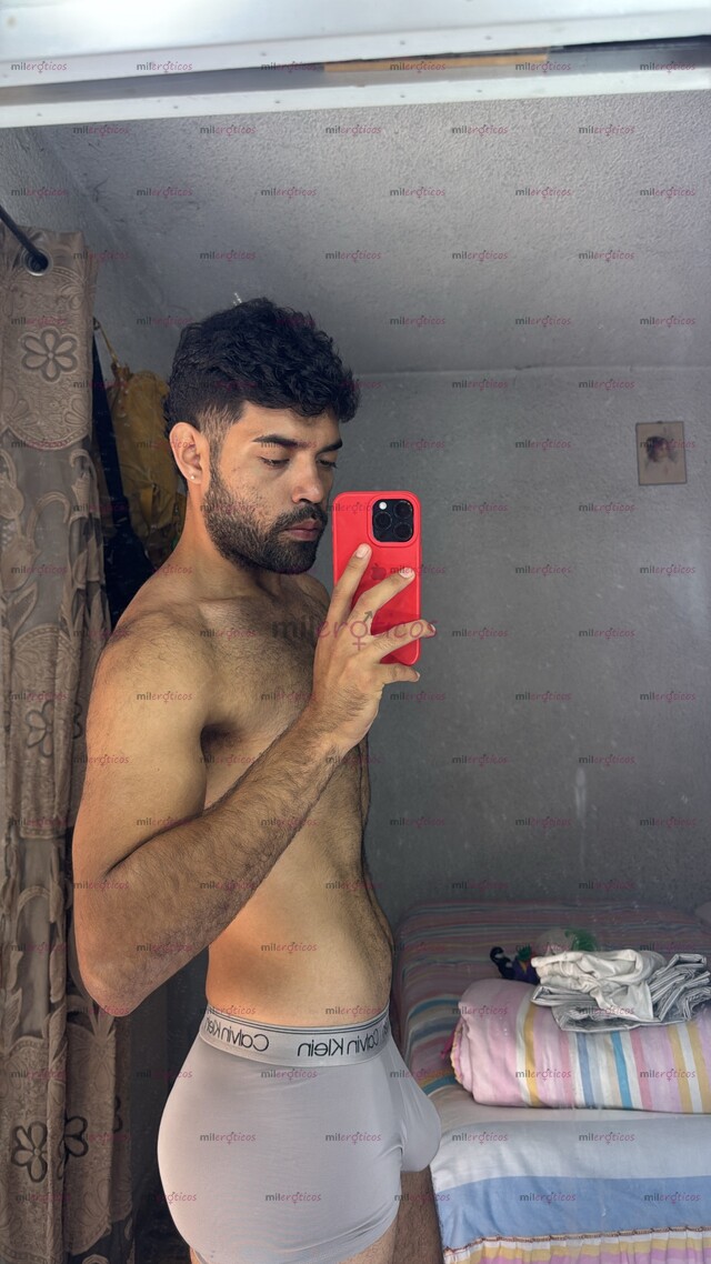 FOTOS DE JEFF. CUBANO , ALTO, DOTADO, ATRACTIVO, ENÉRGICO Y ALTAMENTE SEXUAL