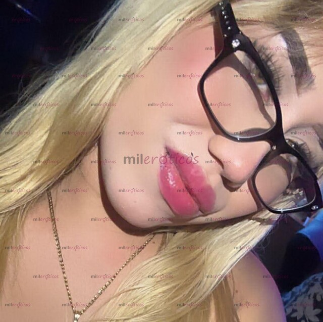 FOTOS DE STEPHANIE JOVENCITA 20 AÑOS DISPUESTA A CUMPLIR TUS CAPRICHOS