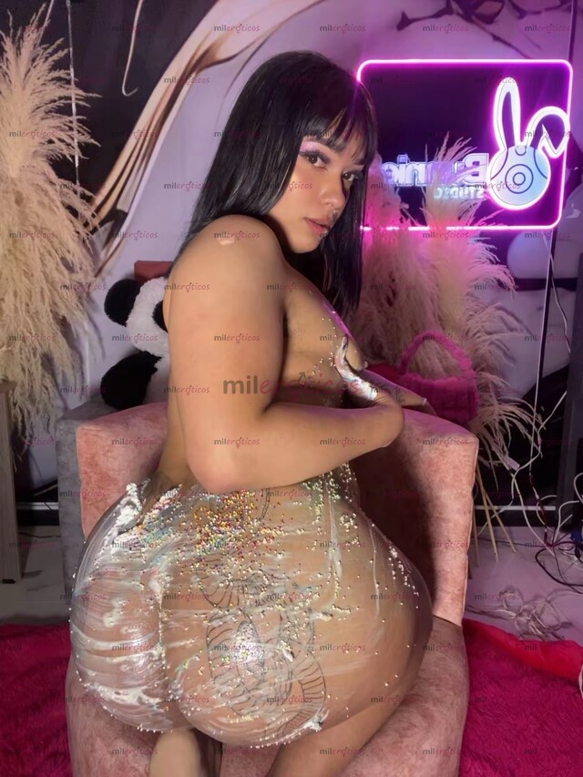 FOTOS DE TETAS PEQUEÑAS Y UN GORDO CULO PARA TU DELICIOSA VERGA TENGO GANAS DE TI ..