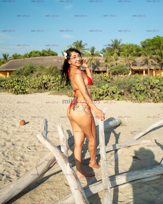 FOTOS DE DELICIOSA COLOMBIANA SEXI MUY CALIENTE SENSUAL Y MUY CACHONDA