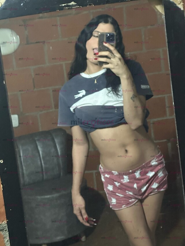 FOTOS DE HOLA ME LLAMO ALEJANDRA Y VENGO A CUMPLIR TUS SUEÑOS MÁS HÚMEDOS