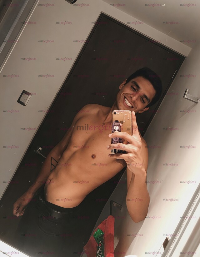 FOTOS DE DOTADO , AGUANTADOR, COMPLACIENTE Y MUY CALIENTE