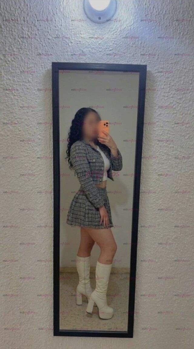 FOTOS DE SOY UNA NENA MUY SEXY , HERMOSA Y MUY CACHONDA LISTA PARA RECIBIR DE TU VERG..