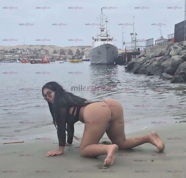 FOTOS DE VOLUPTUOSA DOTADA, SENOS TALLA 42, CULONA,NINFOMANA A EL SEXO