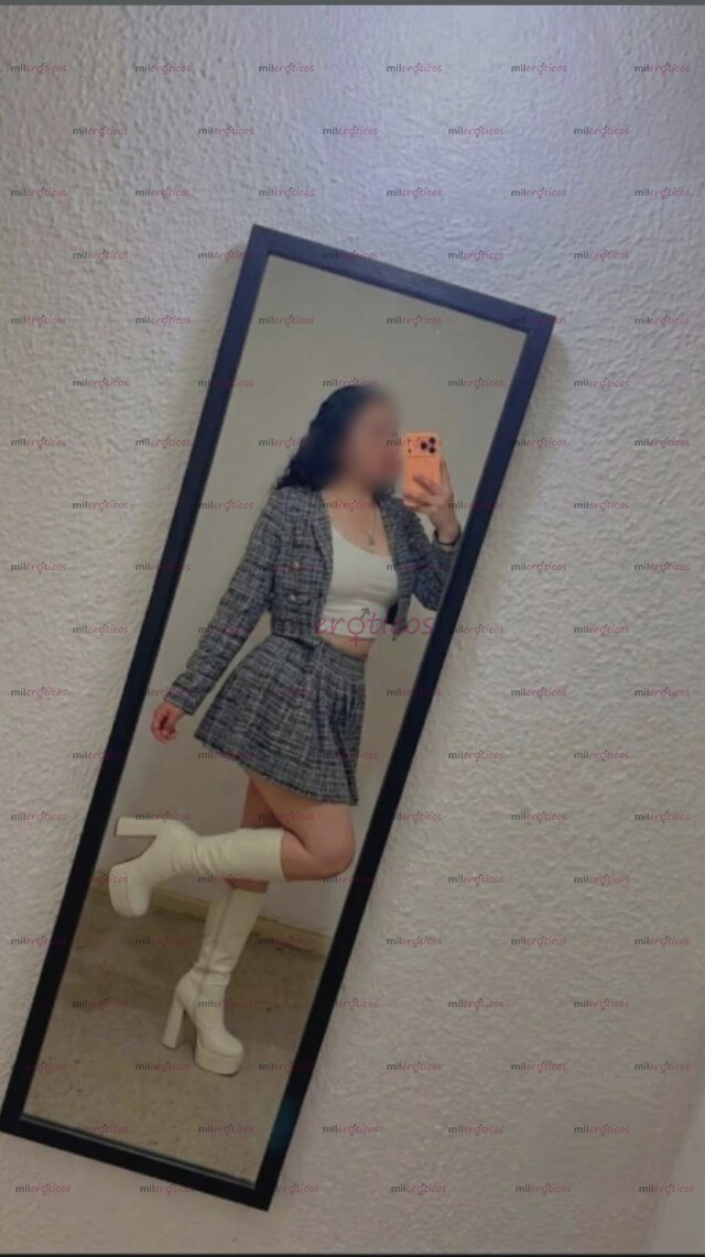 FOTOS DE SOY UNA NENA MUY SEXY , HERMOSA Y MUY CACHONDA LISTA PARA RECIBIR DE TU VERG..
