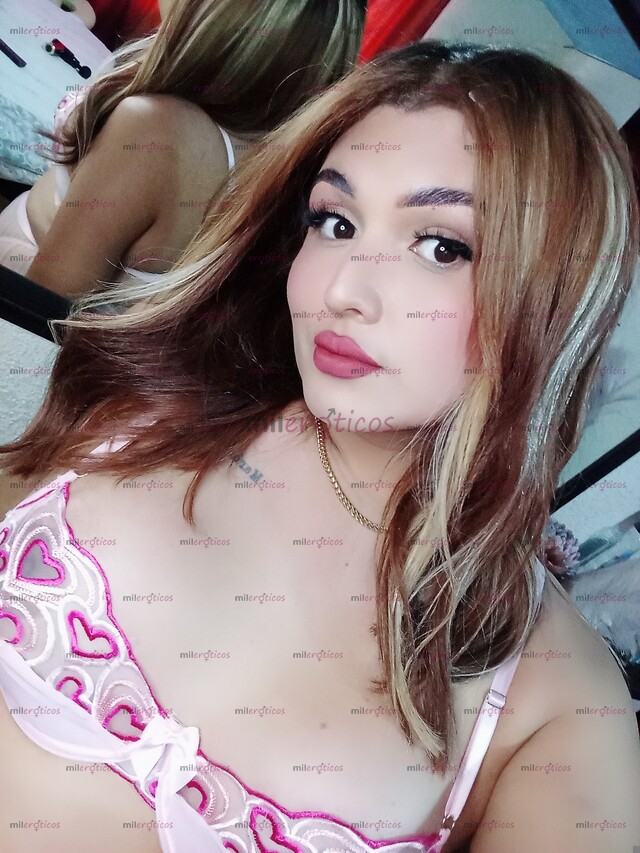 FOTOS DE TE GUSTARIA ESTRENAR MIS NUEVAS TETAS VEN Y SE EL PRIMERO