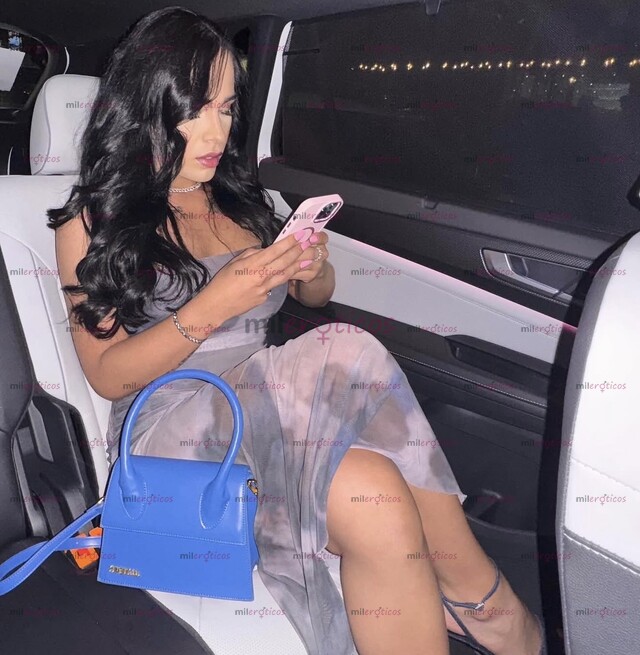 FOTOS DE ENCANTADORA CHICA COLOMBIANA IDEAL PARA COMPLACERTE