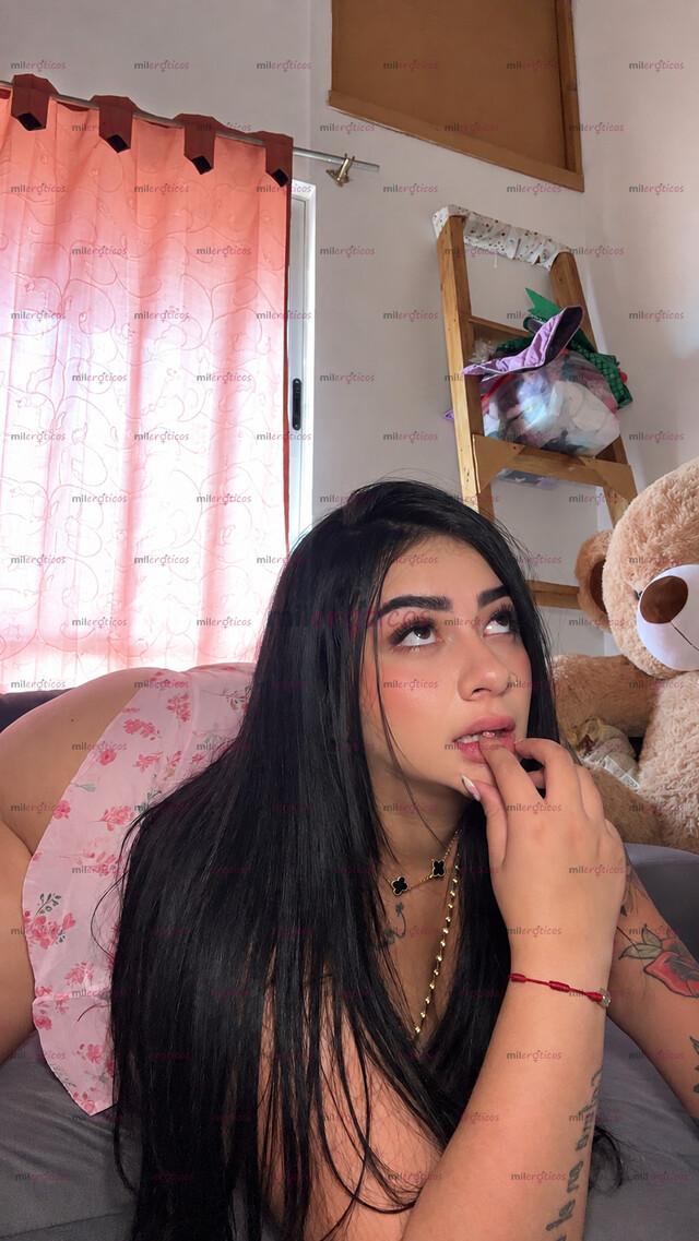 FOTOS DE VEN DISFRUTA CHICA CURVY CULONA NATURAL DISPONIBLE PARA TI