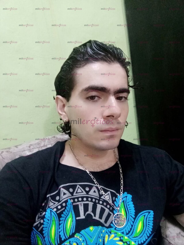 FOTOS DE GIGOLO A DAMAS Y PAREJAS CONTACTO 9993519275 WHATSAP