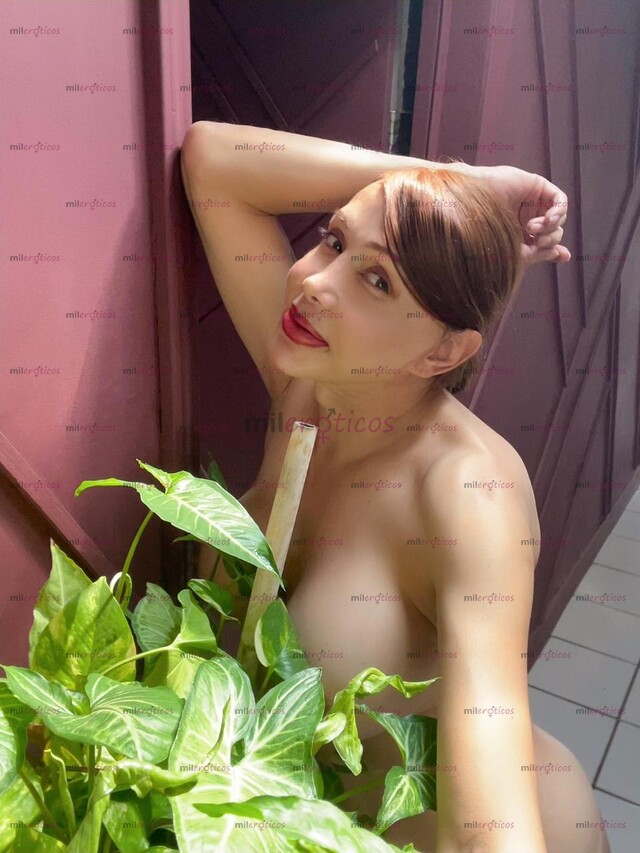 FOTOS DE ANNA TRANS MADURA LIMPIA Y DISCRETA CON LUGAR