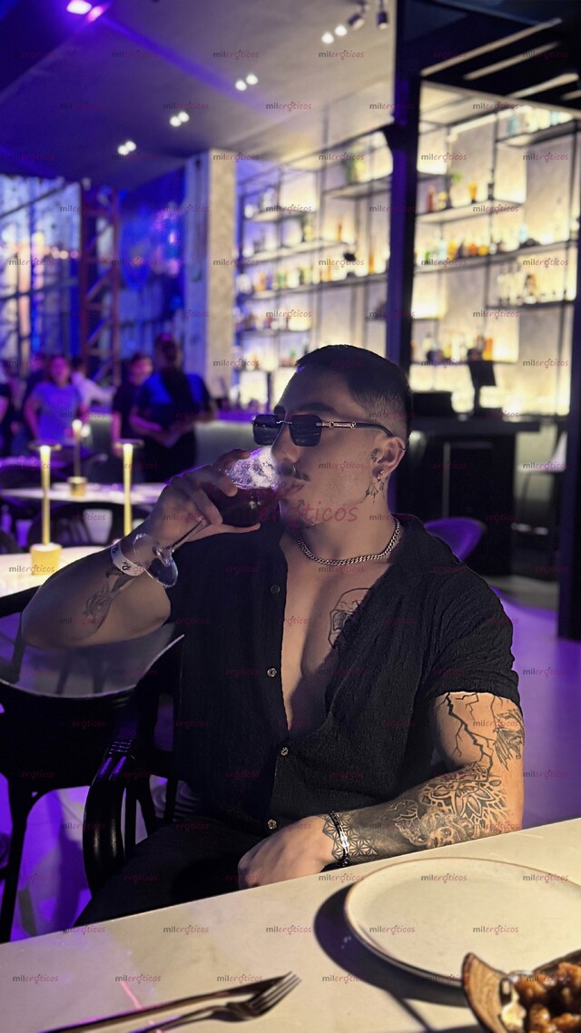 FOTOS DE COLOMBIANO TATUADO ATLÉTICO DE VISITA, ÚLTIMOS DÍAS EN TU CIUDAD