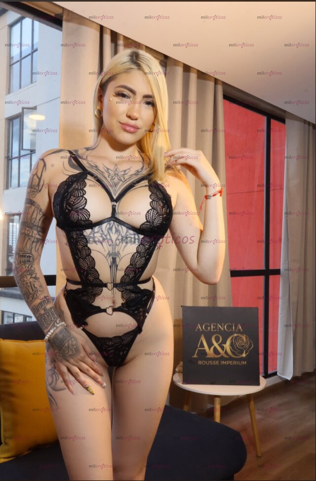 FOTOS DE ANTONELLA ROUSSE , UNIVERSITARIA CALIENTE TATUADA Y COMPLACIENTE A DOMICILIO