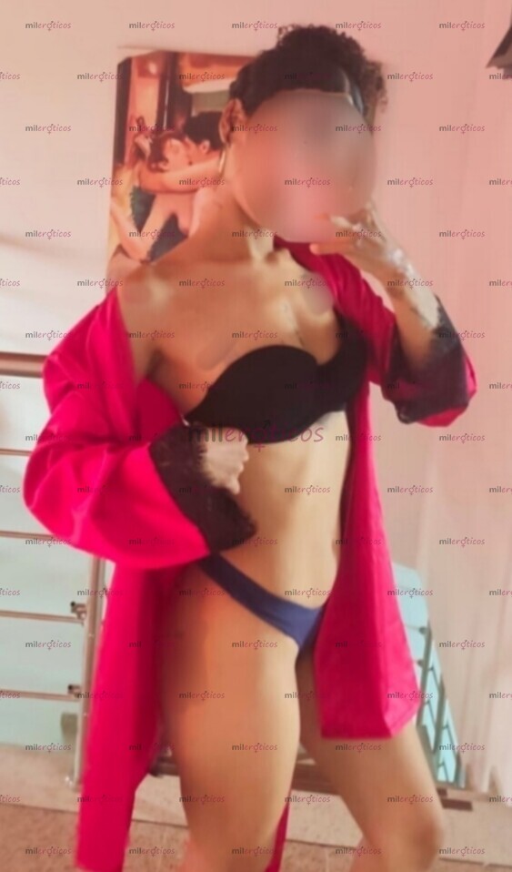 FOTOS DE SOY BRINYTH UNA CHICA MUY ARRECHA DELICADA PARA QUE ME DISFRUTES