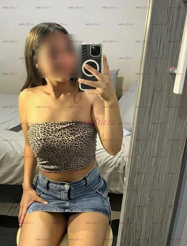 FOTOS DE SEXY NIÑA CALIENTE CACHONDÍSIMA 9 EN EL AMBIENTE SÚPER APRETADITA
