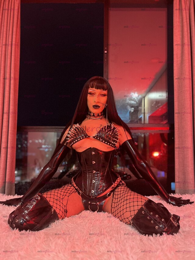 FOTOS DE MISTRESS VICTORIA BDSM FETICHES NO LIMITES