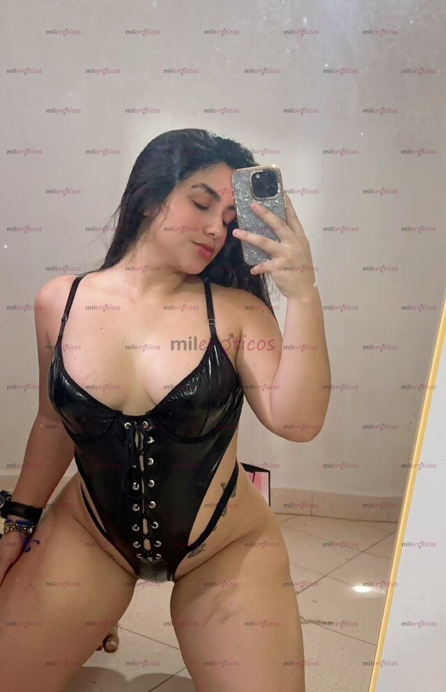 FOTOS DE HOLA PAPI VEN ANDO BIEN CALIENTE ESPERANDO A QUE ME CONTACTES PARA PASAR RICO