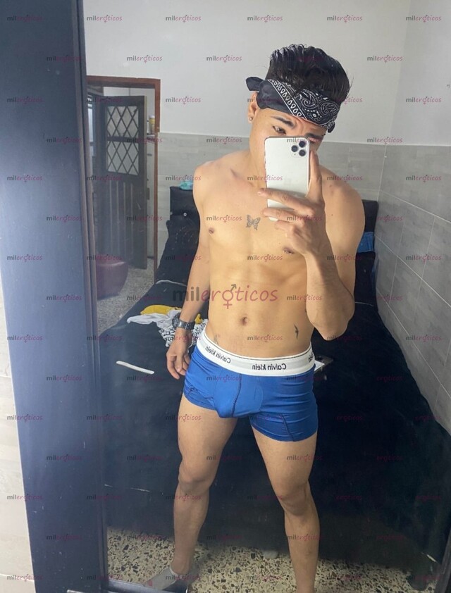 FOTOS DE HAZAEL FLACO MORENO DE PASO POR TU. CIUDAD SUPER VARONIL