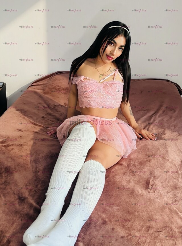FOTOS DE HERMOSA ESCORTS VIP DE 18 AÑOS DISPONIBLE PARA COMPLACERTE