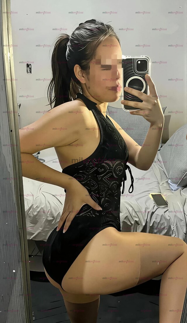 FOTOS DE NENA APRETADITA MUY COMPLACIENTE TETONA ARDIENTE Y SÚPER HOT