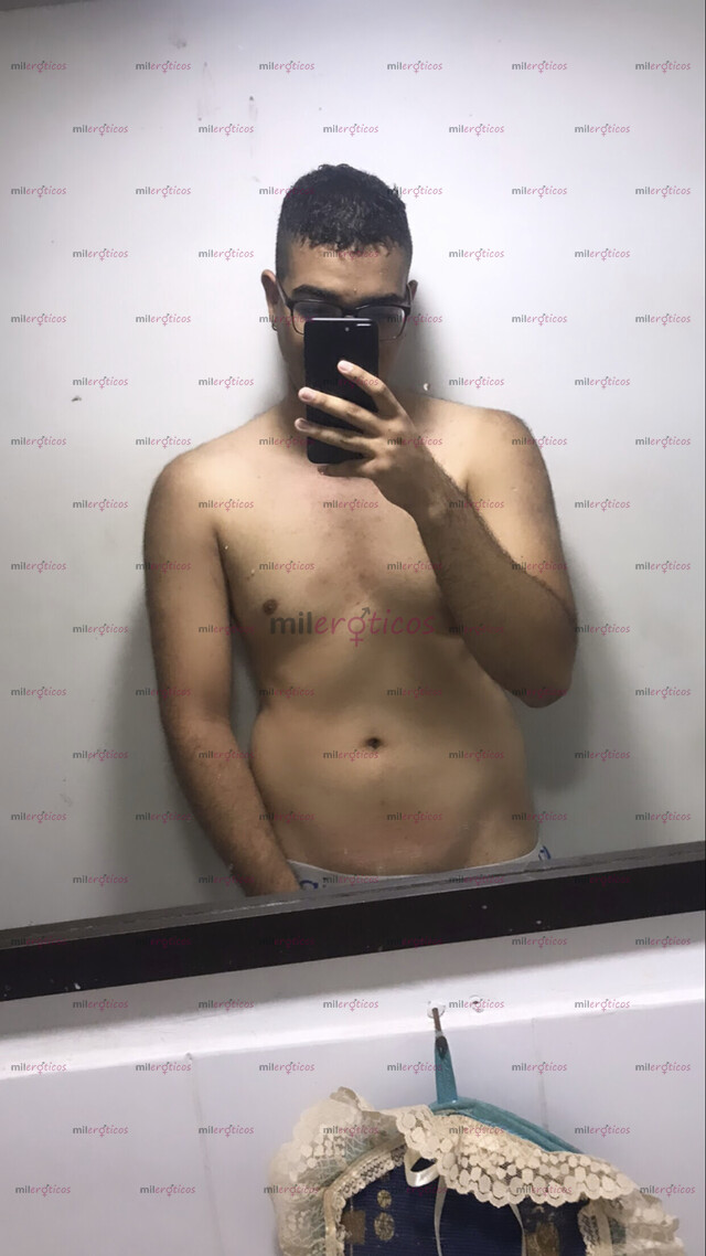 FOTOS DE JOVENCITO DISPUESTO A COMPLACERTE SOLO MUJERES CUALQUIER EDAD