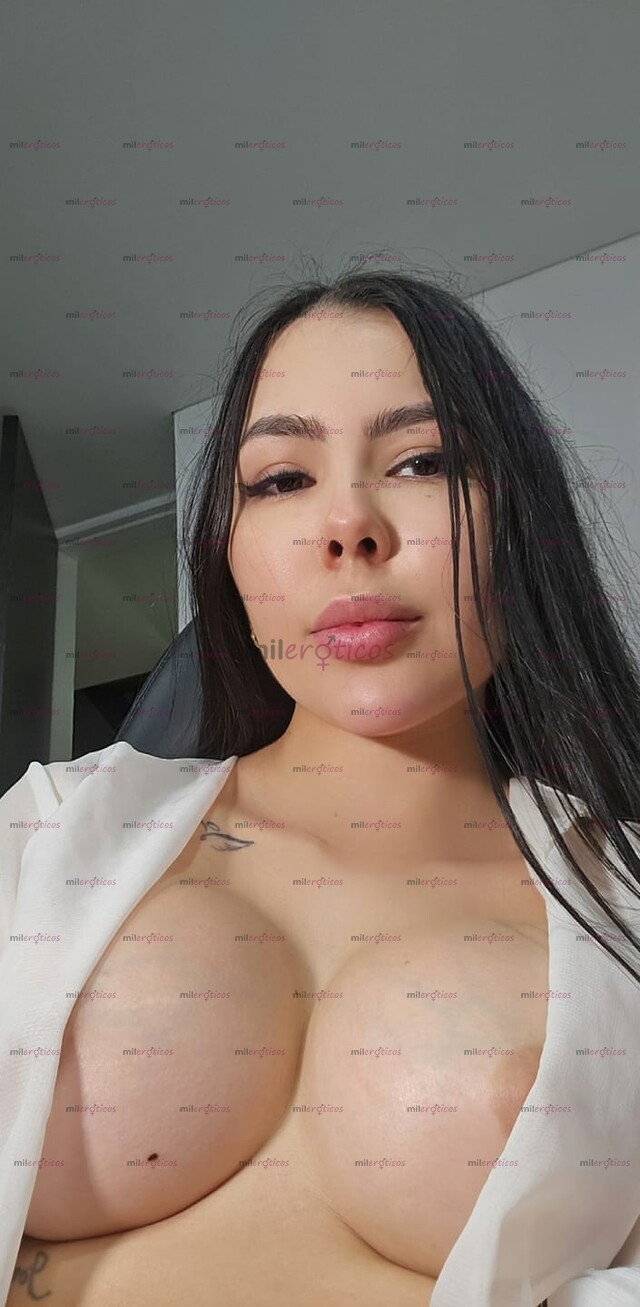 FOTOS DE HOLA SOY SOFIA, UNA COLOMBIANA MUY PUTITA, CALIENTE, Y SEXY