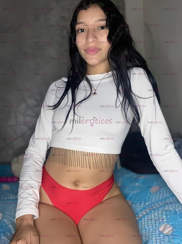 FOTOS DE 19 AÑOS DELGADITA Y BONITA PARA DARTE UN RICO MASAGE