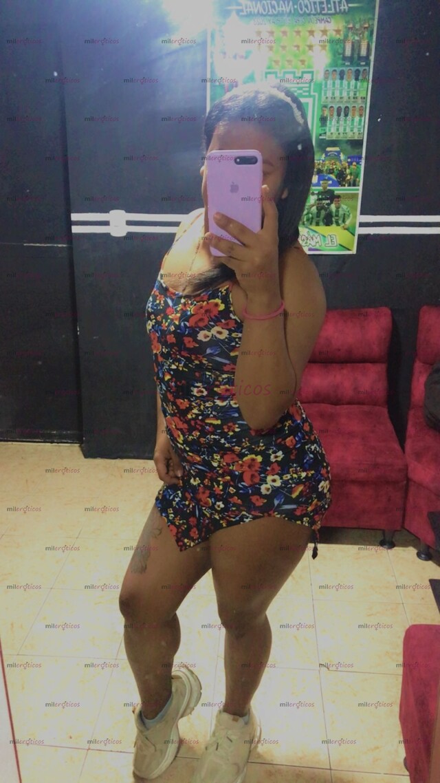 FOTOS DE JOVENCITA COMPLACIENTE GORDITA, SEXY CULONA Y AMANTE AL SEXO SIN LÍMITE