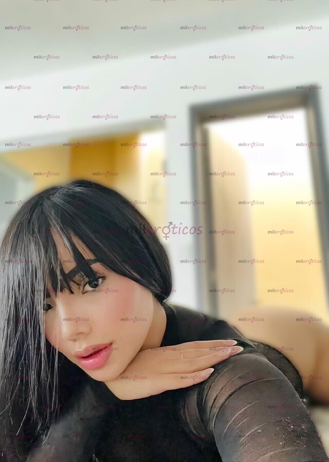 FOTOS DE PAPI SOY, SEXY FLAQUITA PETIT CHICA DE 19 AÑOS CON GANAS DE PASARLA BIEN
