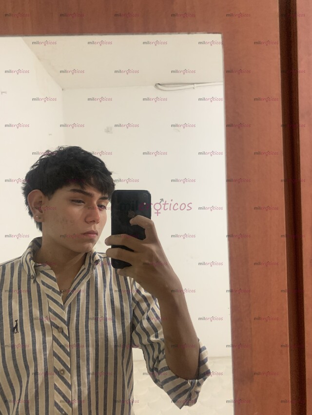 FOTOS DE JOVEN PASIVO UNIVERSITARIO NUEVO EN LA CIUDAD
