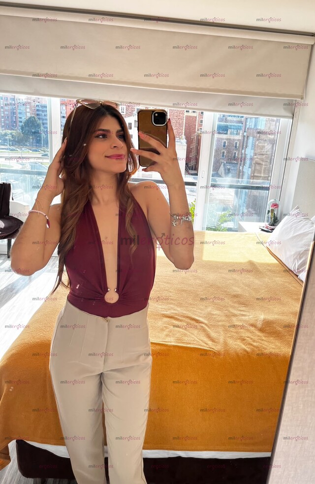FOTOS DE IVANNA DELICIOSA Y ATRACTIVA FLACA EN BOGOTÁ