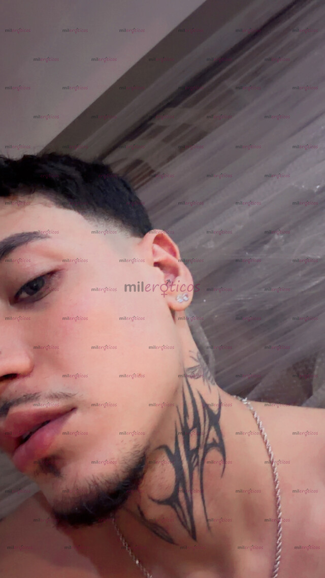 FOTOS DE 21 CM HETERO CURIOSO VERGUDO PENETRACIONES ILIMITADAS COMPLACIENTE LLENO DE LECH