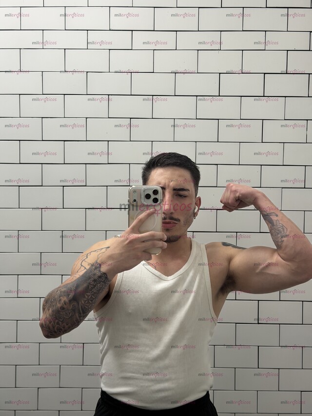 FOTOS DE COLOMBIANO DE PASO. POCOS DÍAS EN GDLJ. ABIERTO A TODO BUEN SEXO, SALIDAS. CITAS