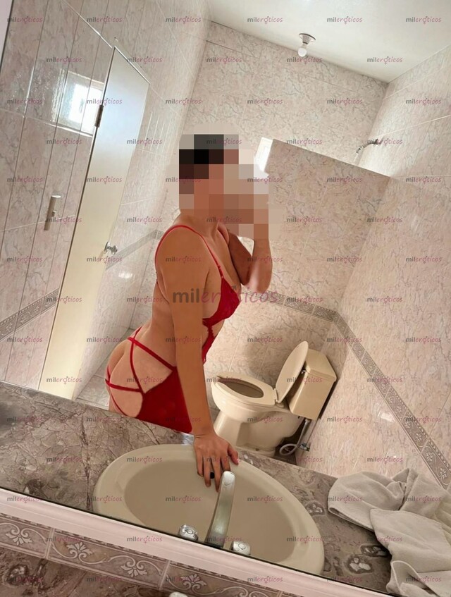 FOTOS DE AMOR SOY ZULE TE GUSTAN LAS MAMADAS DE VERGA? SOY LA INDICADA