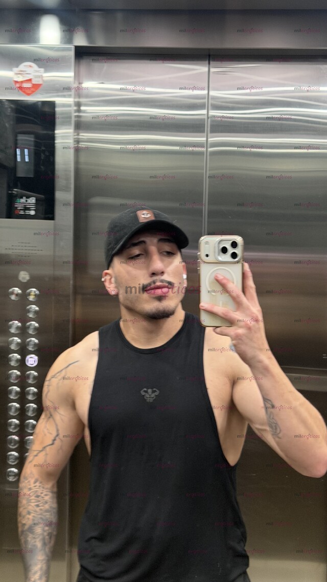 FOTOS DE COLOMBIANO DE PASO. POCOS DÍAS EN GDLJ. ABIERTO A TODO BUEN SEXO, SALIDAS. CITAS