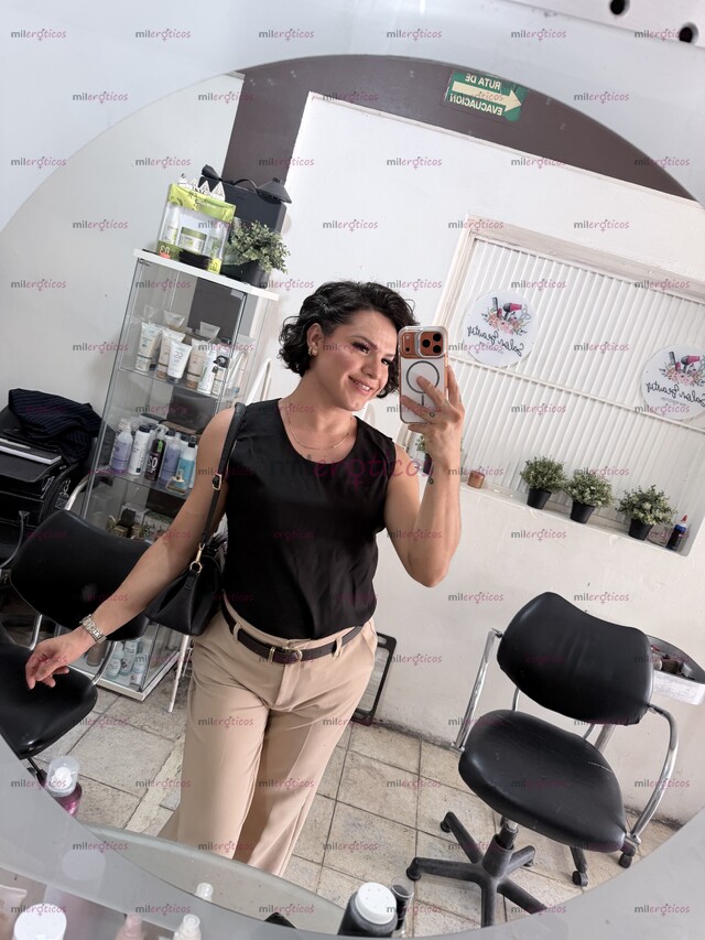 FOTOS DE TRANNY SÚPER LINDA CON LUGAR Y SÚPER CACHONDA ELEGANTE