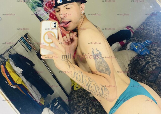 FOTOS DE UN CHICO, TIERNO ,AMOROSO , TATUADO,GUAPO , CACHONDO,PELO NEGRO,CHOLO