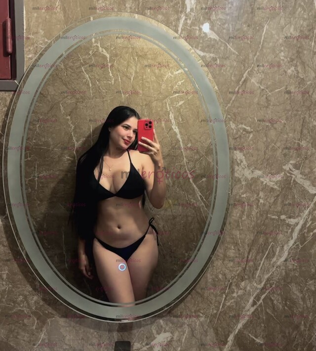 FOTOS DE ESPECTACULAR FLAQUITA CON BUEN ATRIBUTO Y CERO TABÚES PARA COMPLACERTE EN TODO