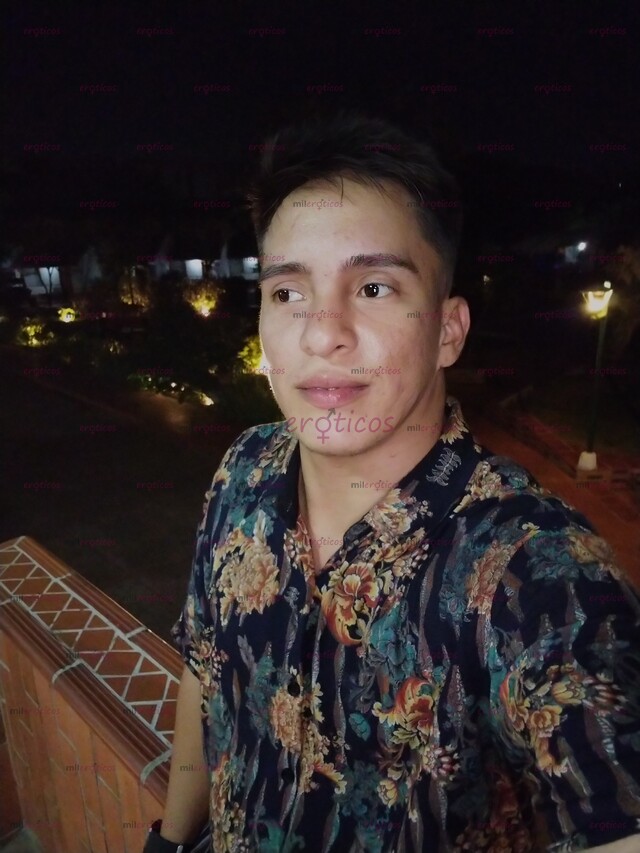FOTOS DE HOLA SI COMPLEJOS SOY UN HOMBRE SEXY PARA PASARLA BIEN RICO