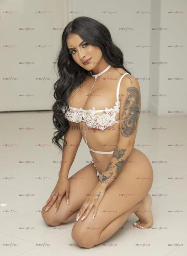 FOTOS DE ARDIENTE COLOMBIANA VOLUPTUOSA, SUPER NALGONA Y SEXY. 4777049701