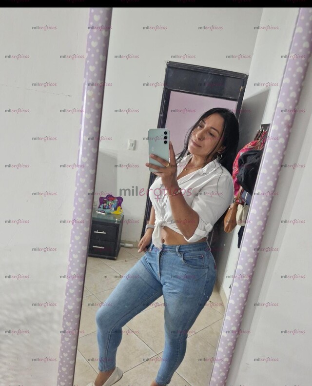 FOTOS DE REGRESE ANDREA TU CALEÑA NINFOMANA ARRECHITA Y CALIENTE